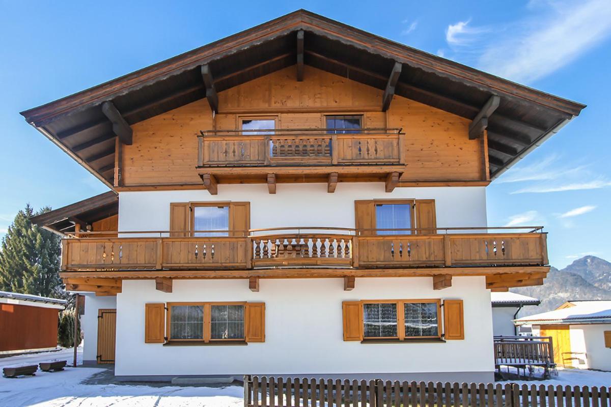 Ferienhaus Resi & Obermoser ケセン 部屋 写真